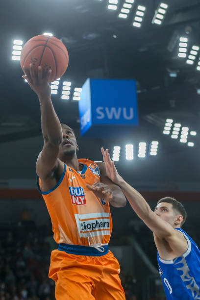 而中国队在 而中国队在