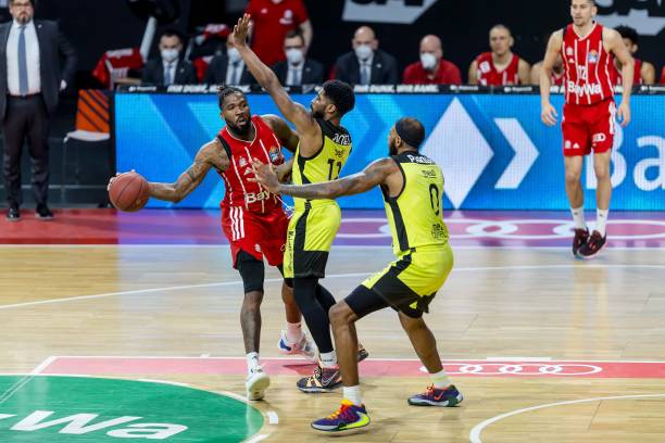 滕哈格与部 滕哈格与部